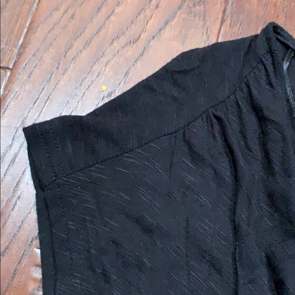 H&M Top - Picture 3 of 6